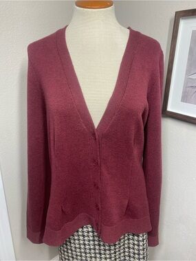 Cabi Catch Cardigan Garnet Sweater‎ Fall Layers Button Front Cotton Cozy